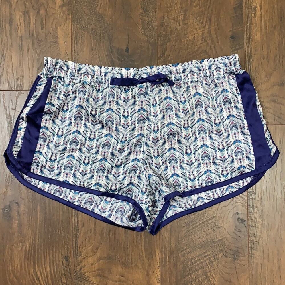 Victoria’s Secret Arrow Pattern Blue/White Silky Pajama Shorts